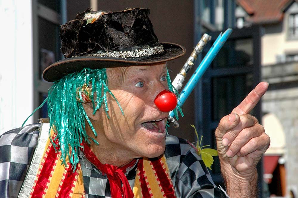 Clown pendant le Festival Internationnal de Théâtre de Rue d'Aurillac